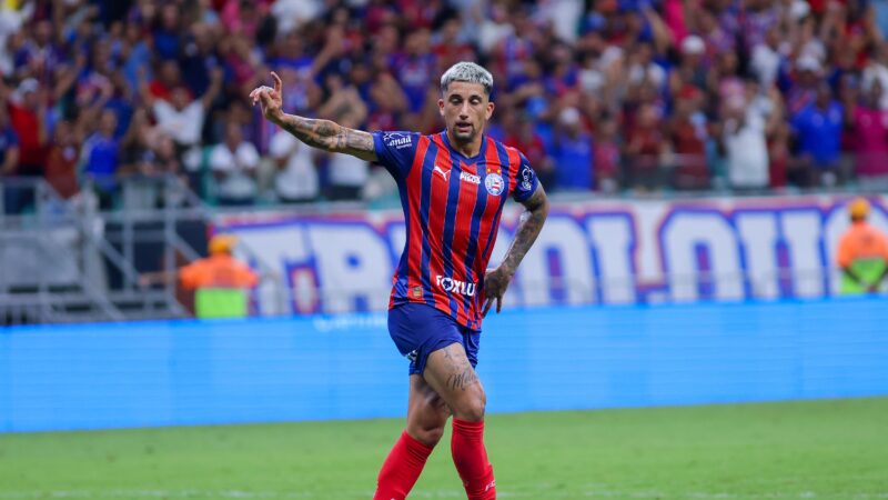 Kike Olivera engata sequência como titular do Bahia em corrida contra o tempo por Copa