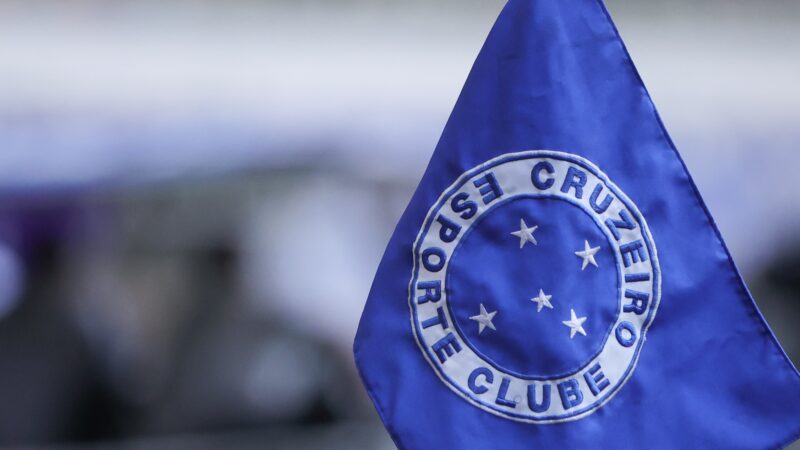 Muro de CT do Cruzeiro desaba após forte chuva em Belo Horizonte