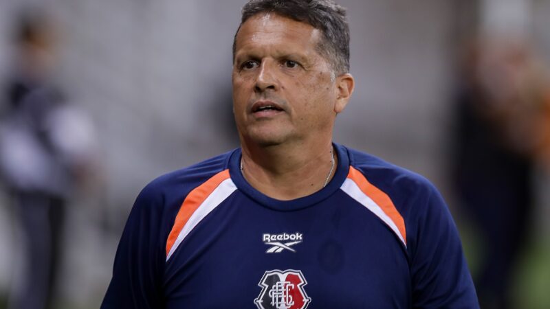 Claudinei lamenta estreia com eliminação do Santa Cruz: “Perdemos dinheiro e prestígio”