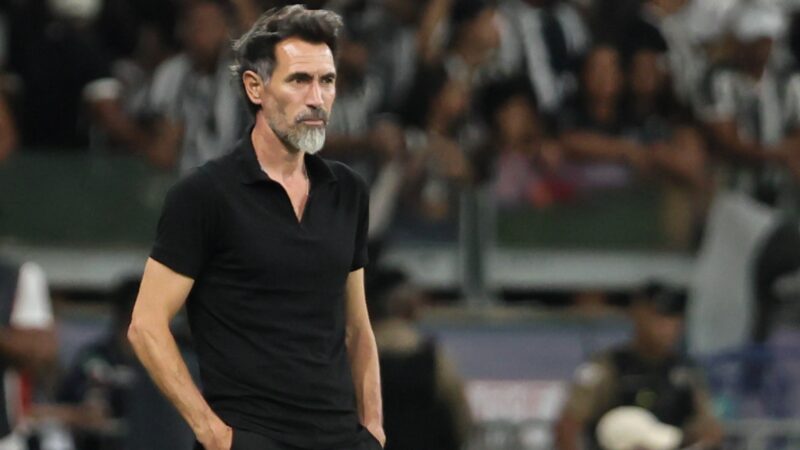 Com 14 dias de Atlético-MG, Domínguez promete mudanças e avisa: “Quem não correr, não vai jogar”