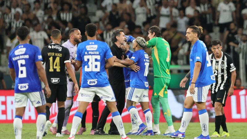 Briga generalizada: Cruzeiro e Atlético-MG fazem acordo com a Procuradoria; veja punições