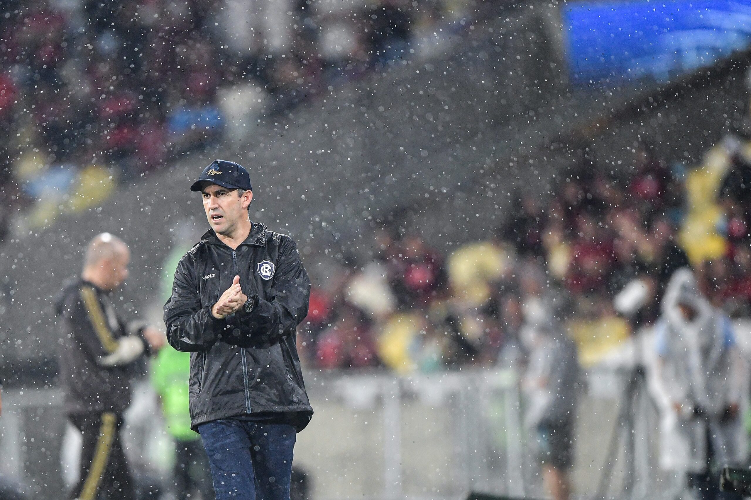 Condé vê Remo “de igual para igual” no primeiro tempo com Flamengo, e lamenta desatenção pós intervalo