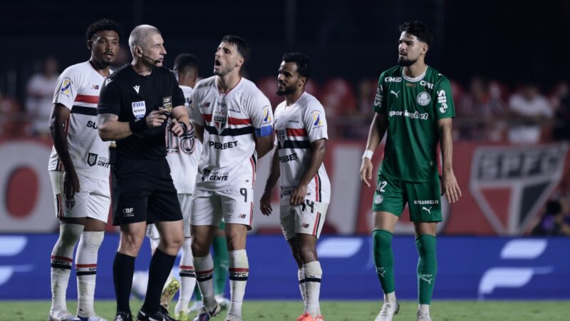 São Paulo volta a perder dois jogos seguidos e vê euforia dar lugar a alerta