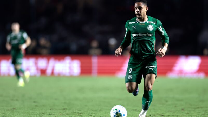 Palmeiras esboça planejamento para contar com Vitor Roque “100%” após a Data Fifa