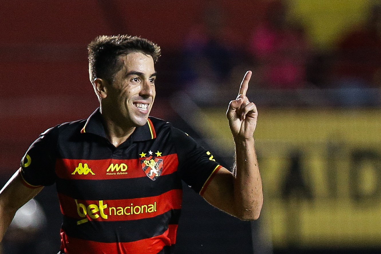 De Pena celebra primeiro gol pelo Sport e mira sequência: “Dá confiança”