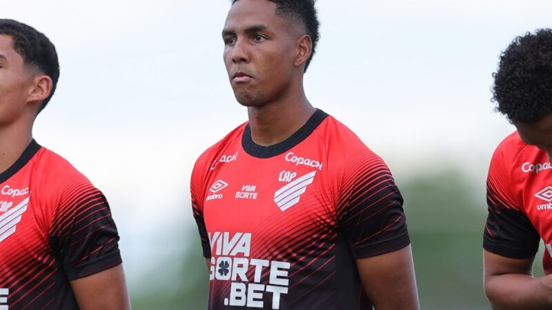 Reforço do Athletico “some” e não joga há mais de dois meses; saiba a situação