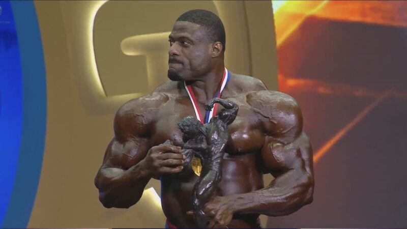 Arnold Ohio 2026: nigeriano é campeão da Open e leva R$ 4 milhões; Rafael Brandão fica em 6º