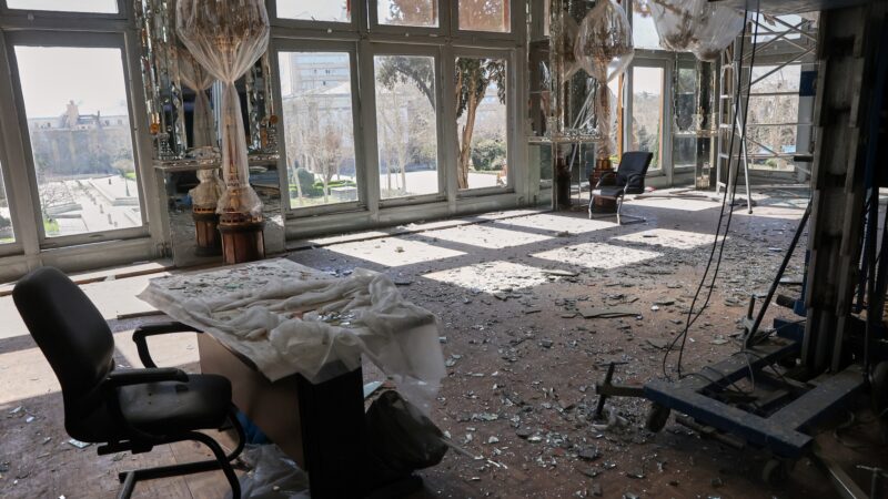 Ataques danificam locais históricos no Irã e geram alerta sobre impacto da guerra no patrimônio cultural