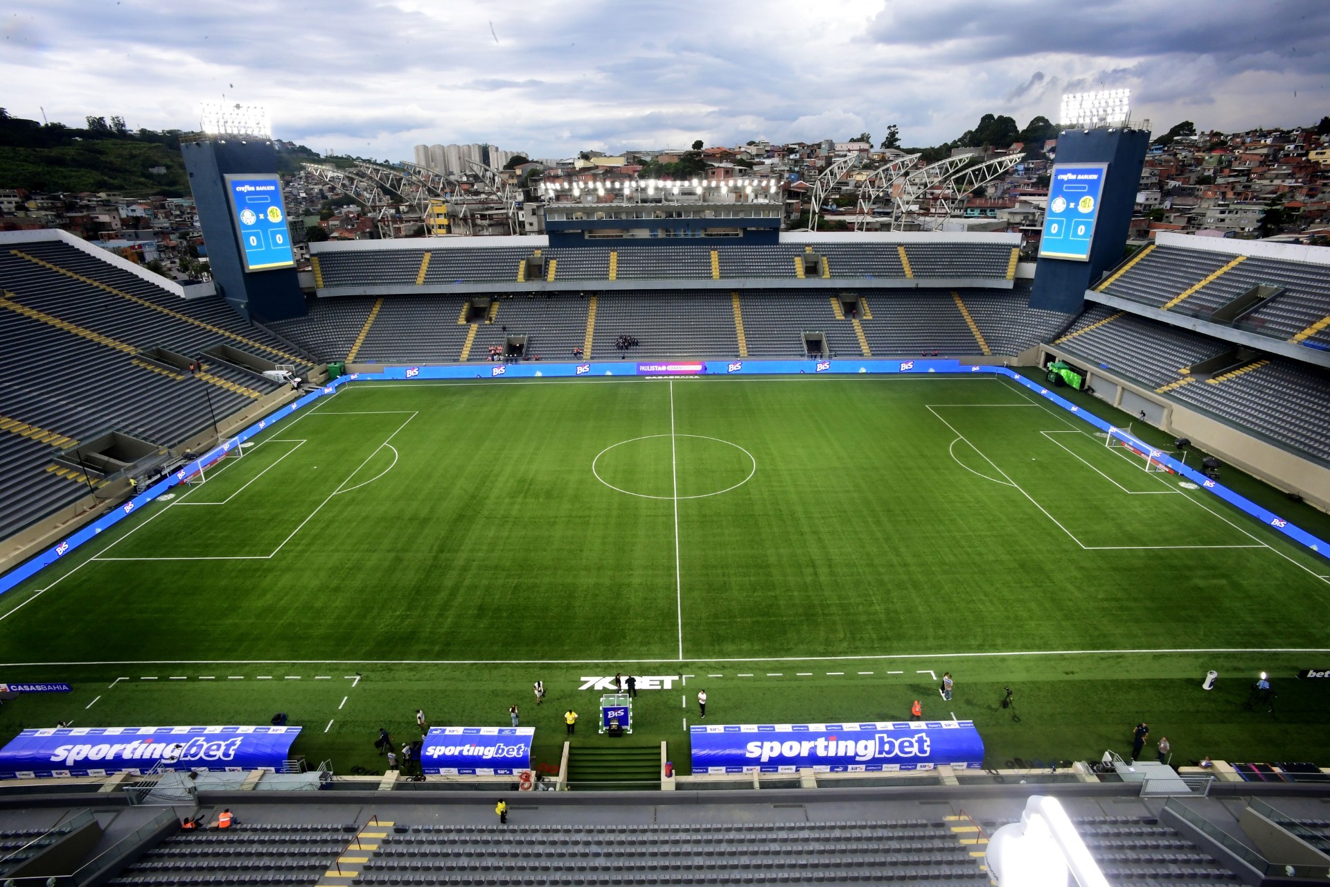 Palmeiras x São Paulo: onde assistir ao vivo, horário e escalações