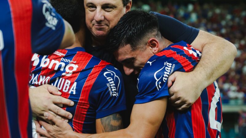 Campeão estadual pelo Bahia, Ceni chega ao décimo título na carreira e se junta a Tite, Abel e outros