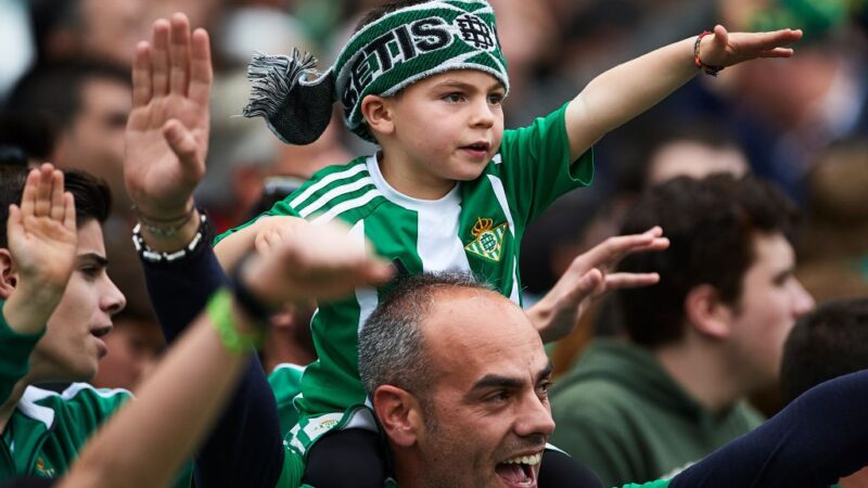 De pai para filho: estudo revela influência geracional nas torcidas do futebol espanhol