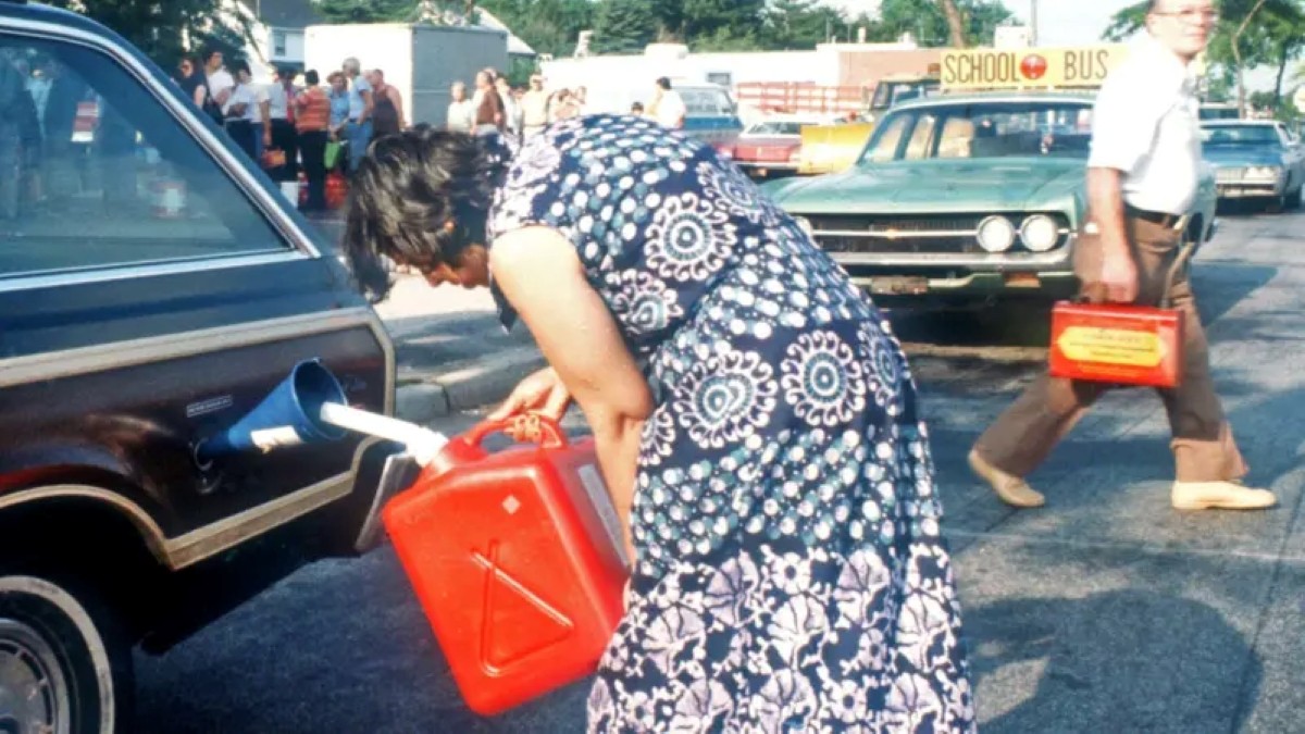 O que foi a crise do petróleo dos anos 1970 – situação atual pode ser pior?