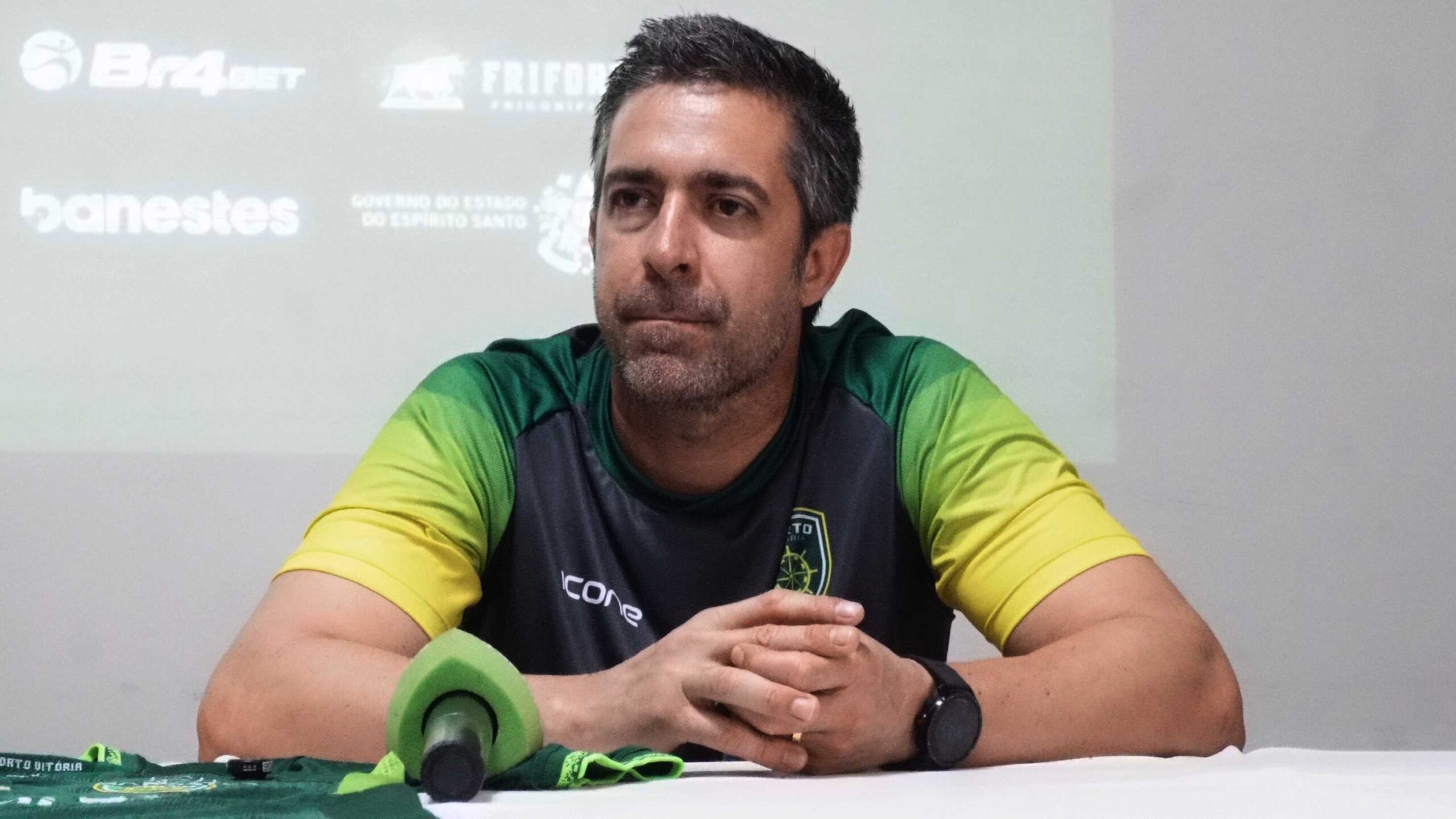 João Burse promete time ofensivo para jogo de volta das semifinais do Campeonato Capixaba