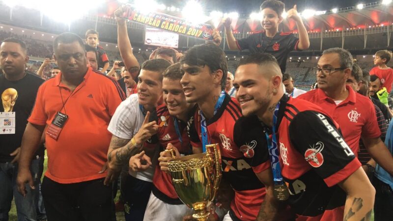 Fora da final em 2017, Paquetá busca repetir único título pelo Flamengo e acabar com seca no retorno