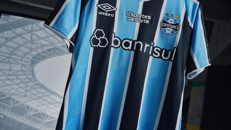 Qual a camisa do Grêmio mais bonita entre 2015 e 2025? Veja imagens e vote