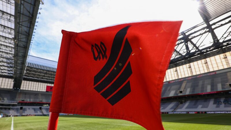 Athletico completa 102 anos em momento de reafirmação e dúvidas sobre futuro da SAF