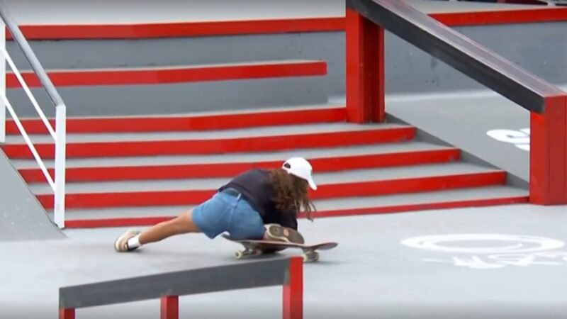 Rayssa Leal sofre queda no Mundial, chora ao deixar pista e vai a hospital para exame; assista