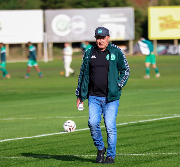 Executivo de futebol da Chapecoense pede demissão e deixa o cargo