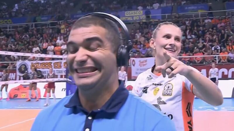 Superliga: Valquíria, do Osasco, salva repórter de levar uma bolada; veja vídeo