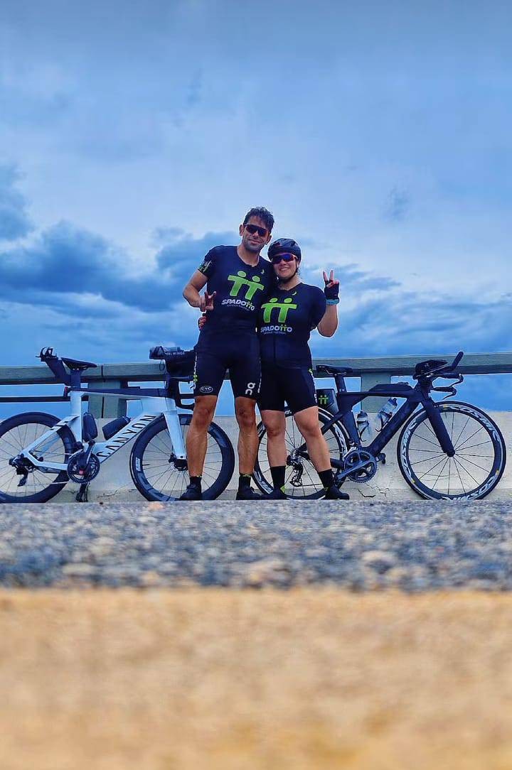 Atleta que morreu no Ironman Curitiba era experiente e postava rotina de treinos com a companheira