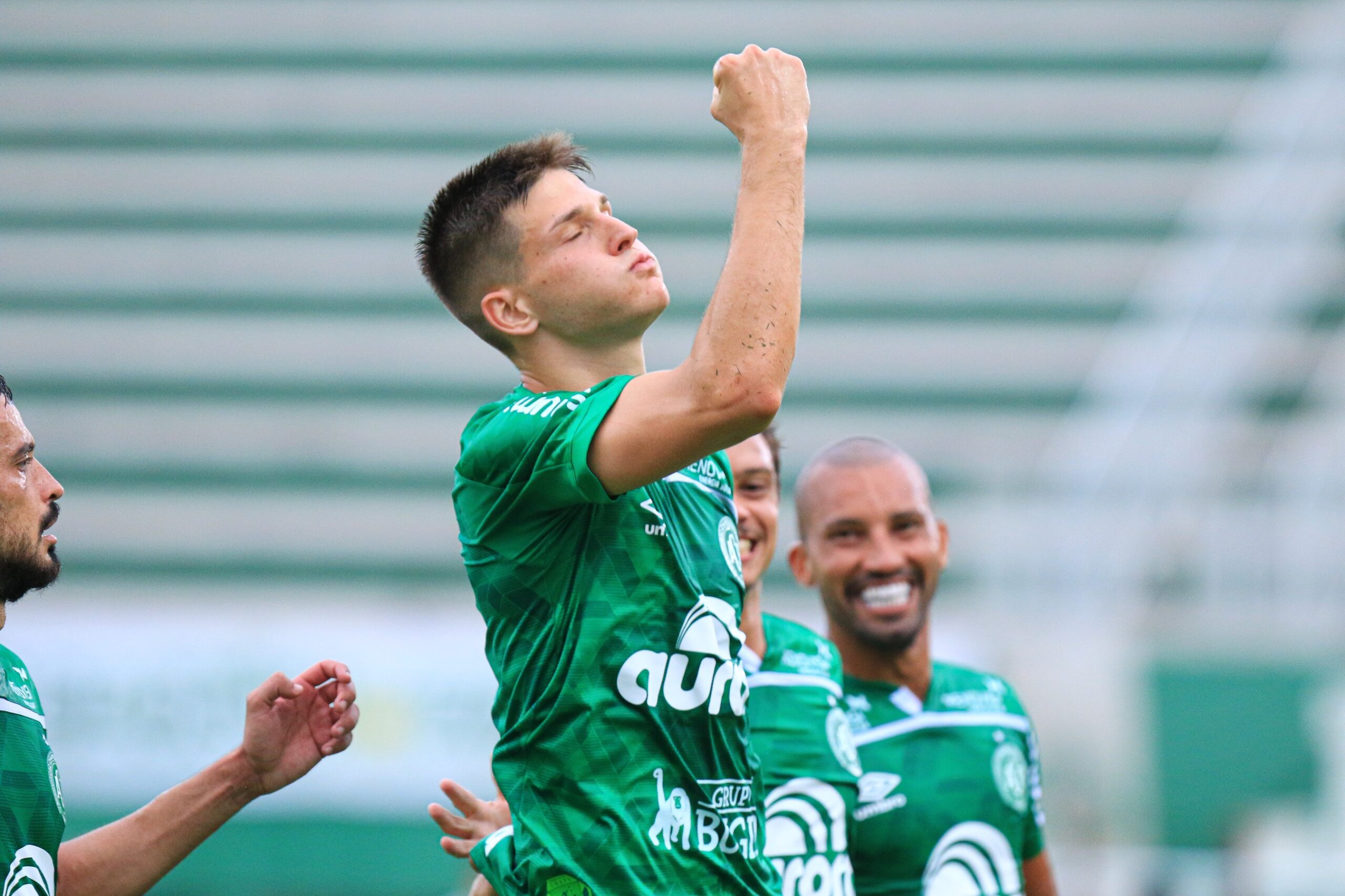 O “clube dos 5” quer aumentar na Chapecoense