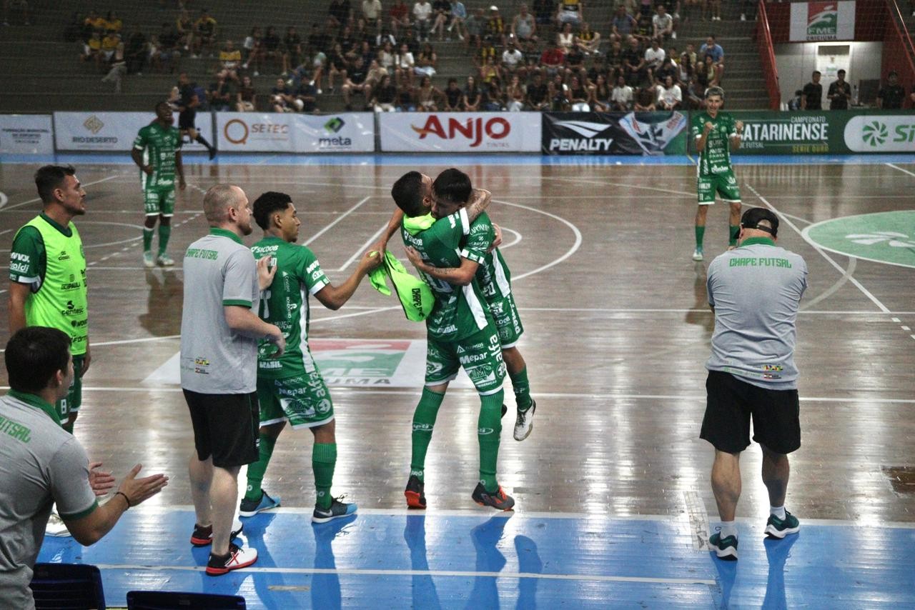 Chapecoense vence o Criciúma pela estreia do Catarinense de Futsal Série Ouro