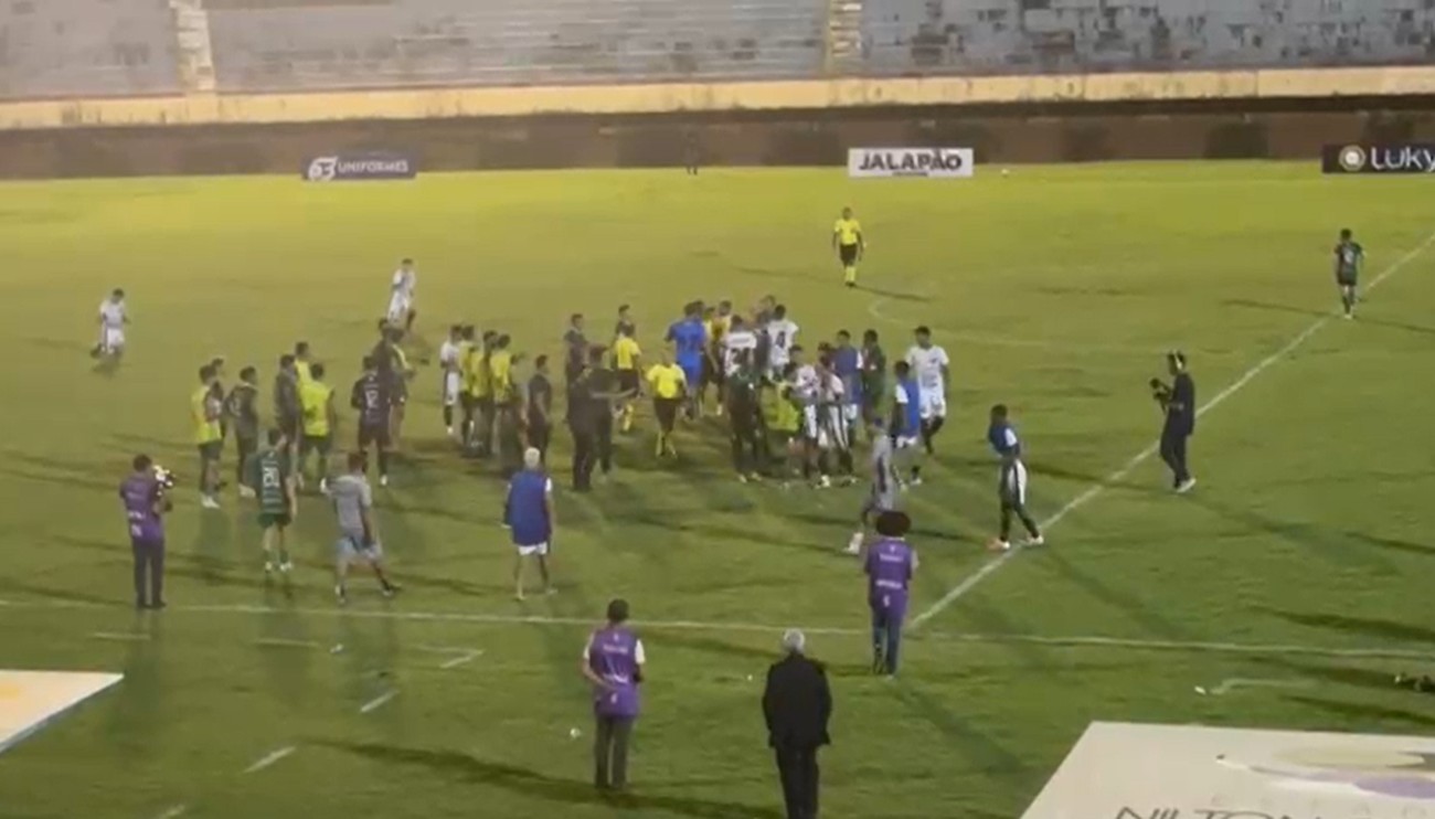Confusão na semi do Tocantinense registra quatro expulsões, além de ameaça de agressão à arbitragem