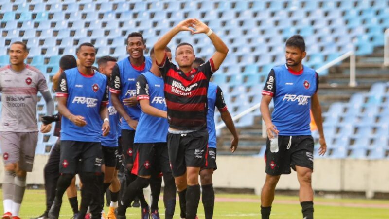 Moto anuncia contratação de Cleitinho para terceira passagem no clube