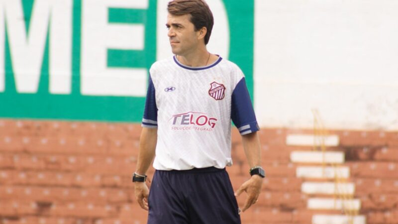 “Pego de surpresa”, diz técnico demitido no G-8 da A2 do Paulista antes da última rodada