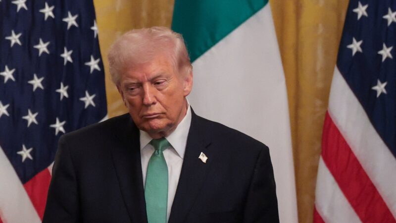 Governo dos EUA registra domínio ‘alien.gov’ após Trump ordenar divulgação de arquivos sobre supostos ETs