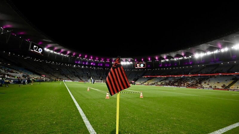 Justiça manda Flamengo abrir contas da publicidade no Maracanã