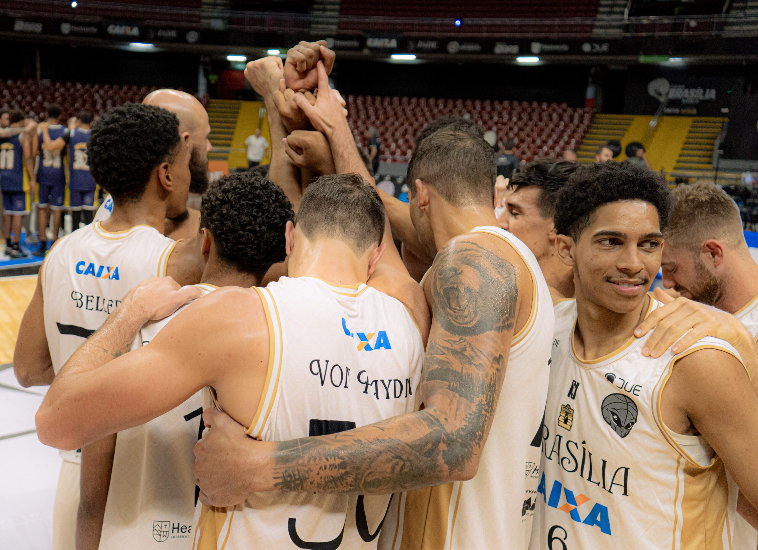 Brasília vence o Mogi com bola de três no último lance da prorrogação pelo NBB