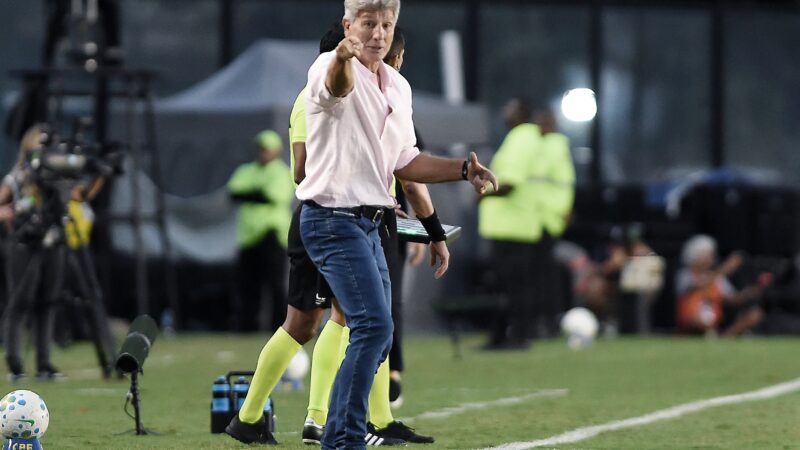Renato Gaúcho iguala melhor começo de trabalho no Vasco na Era SAF; veja números