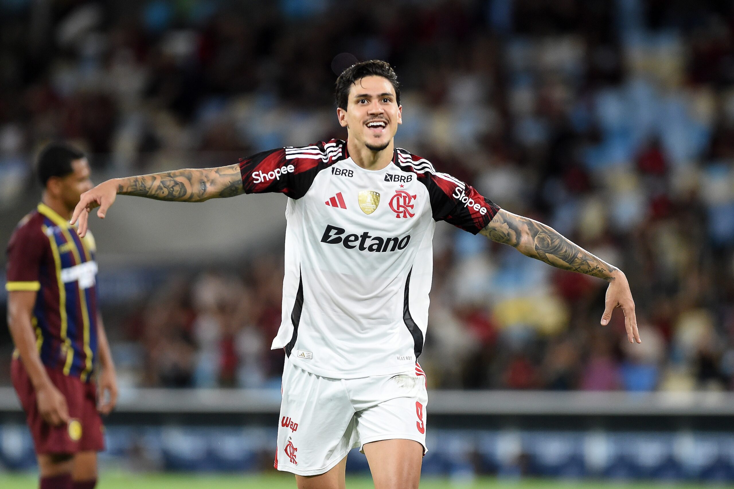 Elogiado por Leonardo Jardim no Flamengo, Pedro entra na briga pela terceira artilharia no Carioca