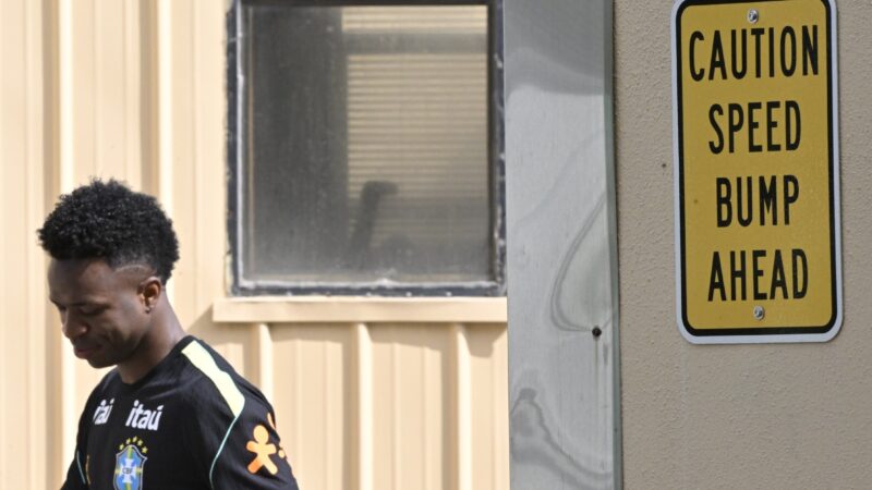 Vini Jr. vai a campo e participa de treino da Seleção antes do duelo contra a Croácia