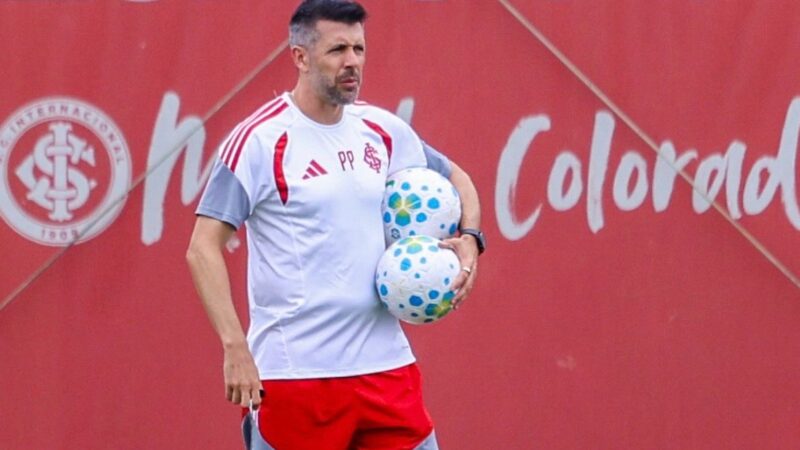Escalação do Inter: Pezzolano encerra preparação para encarar o Atlético-MG com reforços na lateral