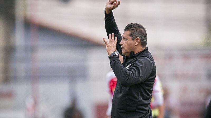 Bastidores: entenda por que o Guarani escolheu Élio Sizenando como novo técnico