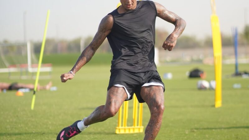 Treino do Corinthians: Jesse Lingard faz primeira atividade no CT Joaquim Grava