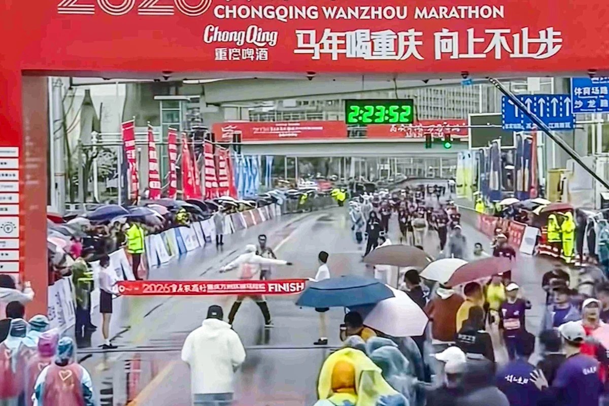 Juiz é suspenso por bloquear chegada de vencedor de maratona na China