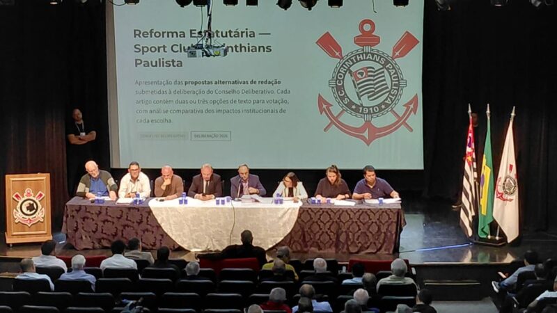 Entenda a briga entre Stabile e Tuma que adiou votação da reforma do estatuto do Corinthians