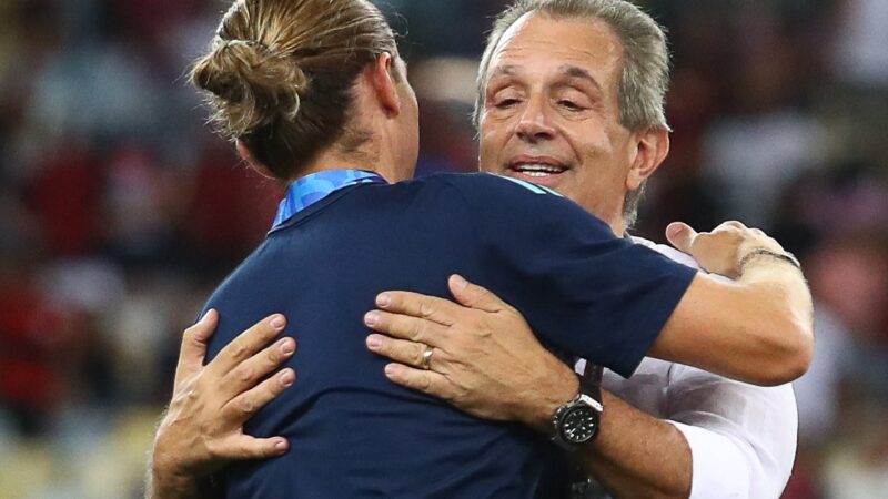 A conselheiros, BAP diz que ano do Flamengo “estava em risco” com Filipe Luís como treinador