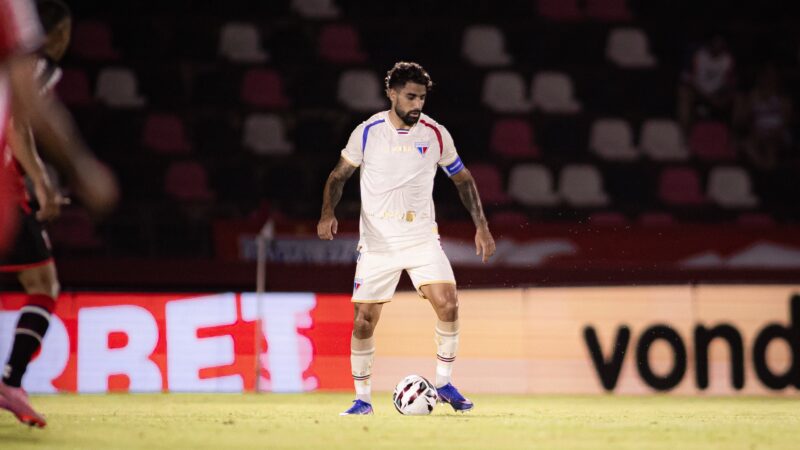 Capitão do Fortaleza, Brítez pede desculpa ao torcedor após goleada: “Passamos vergonha”