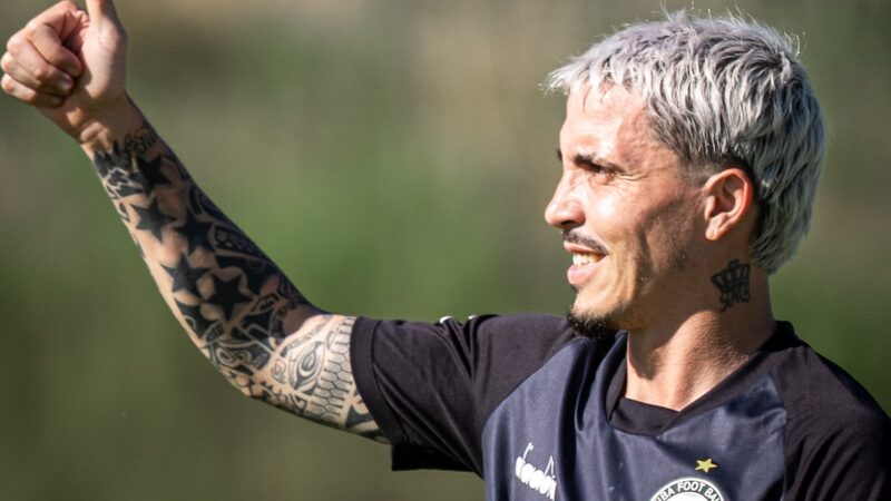 Camisa 10 do Coritiba, Josué rebate críticas após primeira assistências na Série A: “Essa é minha resposta”