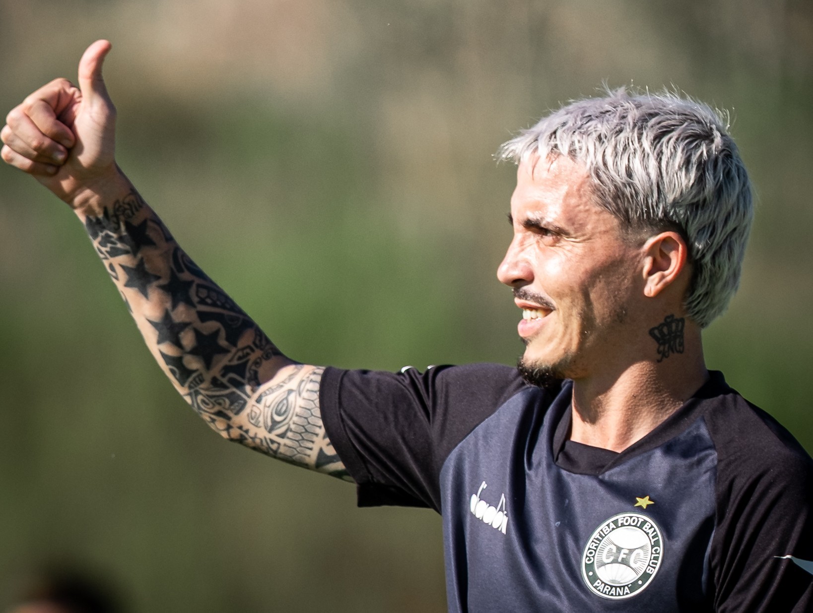 Camisa 10 do Coritiba, Josué rebate críticas após primeira assistências na Série A: “Essa é minha resposta”