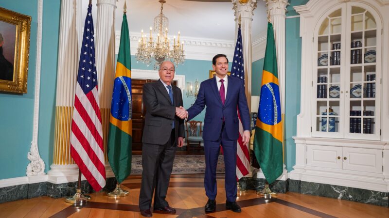 Vieira conversa com Rubio sobre ida de Lula a Washington; governo quer barrar classificação de facções como terroristas