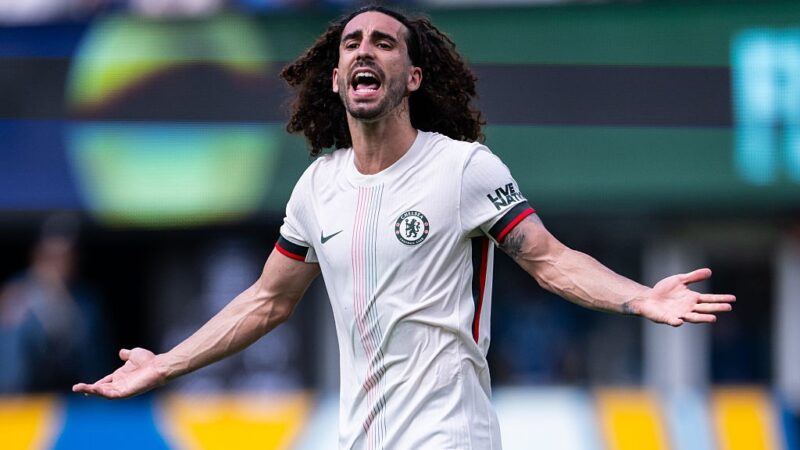 Dono do Chelsea diz que contratou Cucurella porque o City queria: “Menor ideia do que era um bom jogador”
