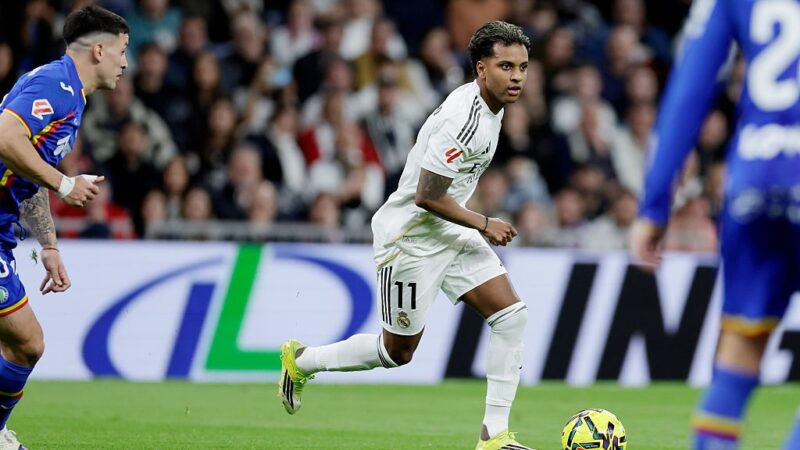 Rodrygo rompe ligamento do joelho e está fora da Copa do Mundo, diz imprensa europeia