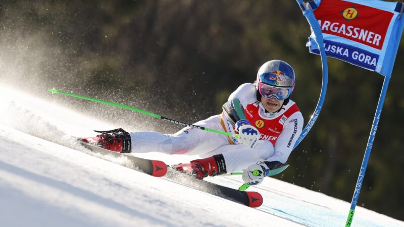 Lucas Pinheiro é campeão do slalom gigante na 1ª etapa da Copa do Mundo após ouro olímpico