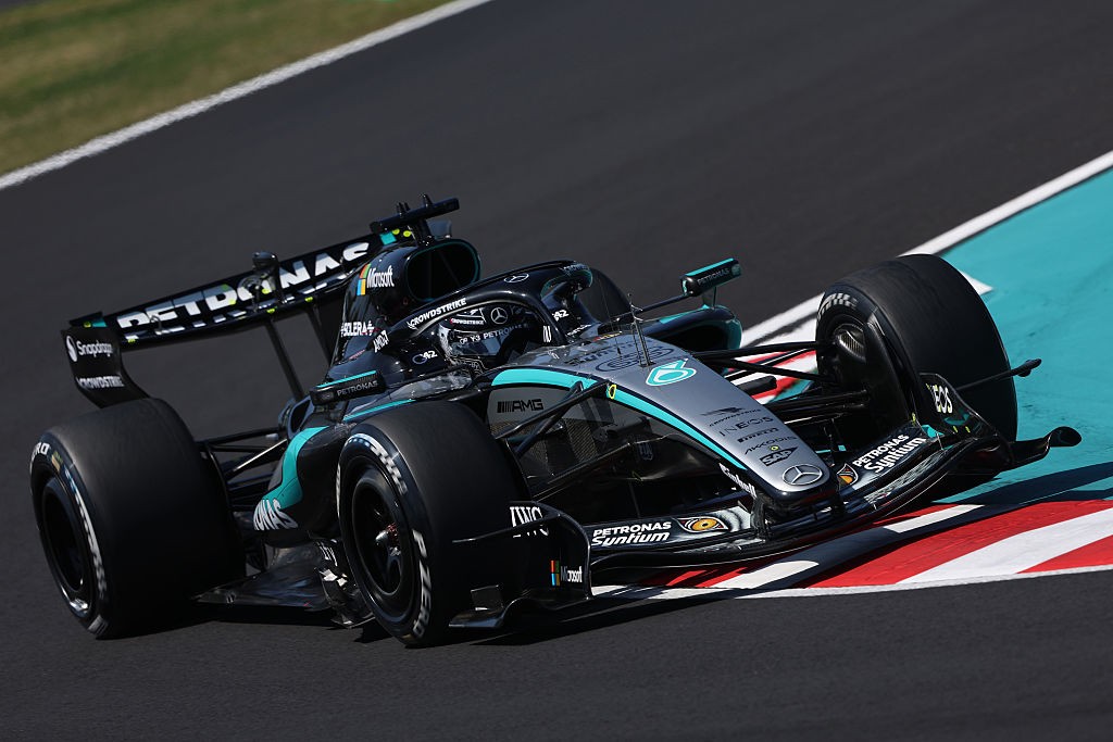 GP do Japão: Russell lidera 1º treino, e Bortoleto é 11º