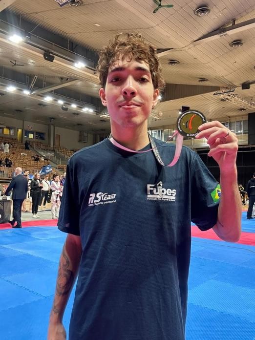 Giovanni Aubin vence etapa do mundial de taekwondo e segue na busca por vaga olímpica